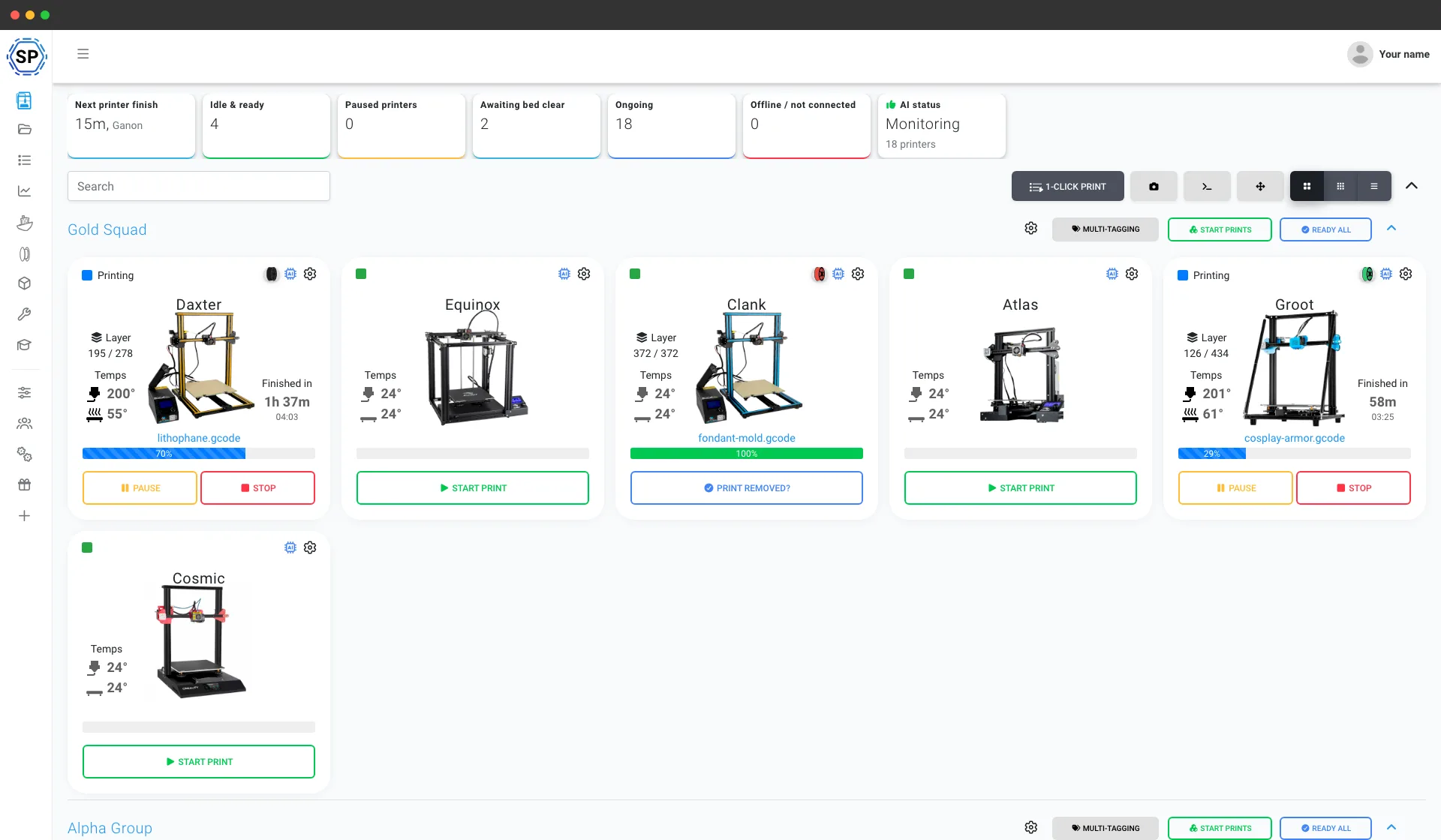 The SimplyPrint panel managing a mixed fleet of 3D printers